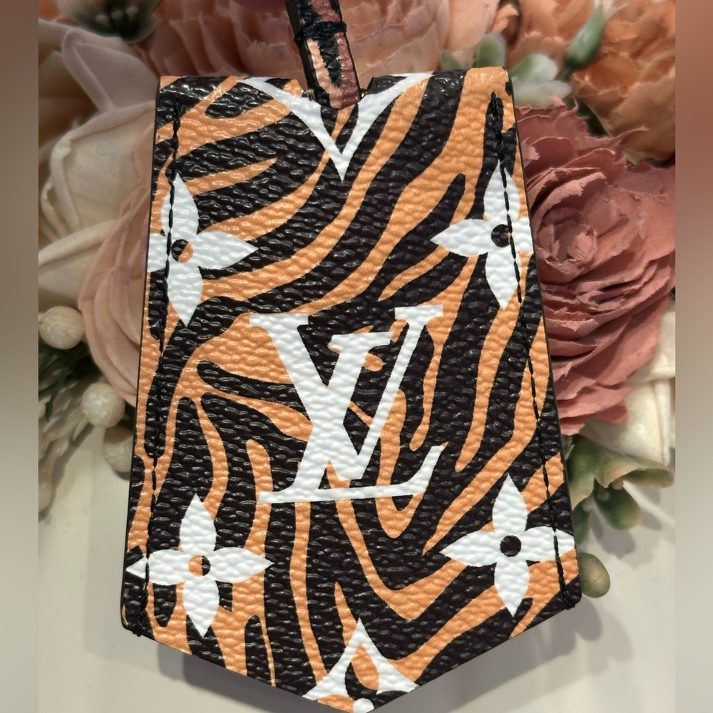 Louis Vuitton Limited Jungle Collection Luggage Tag Lanyard Keyring